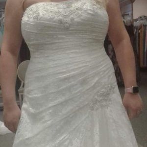 David’s Bridal Wedding Dress